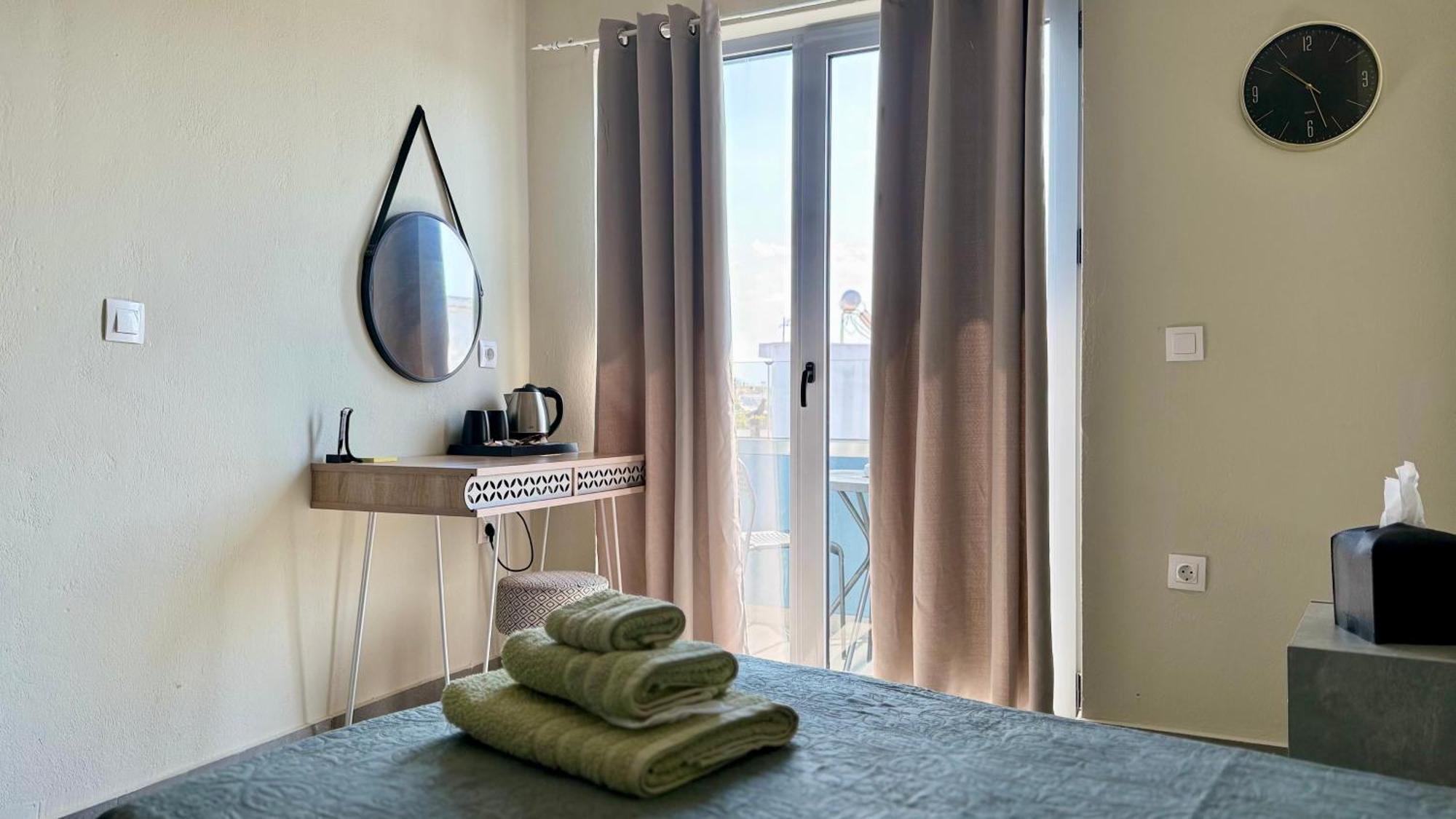 Sea Side Rooms Родос Экстерьер фото